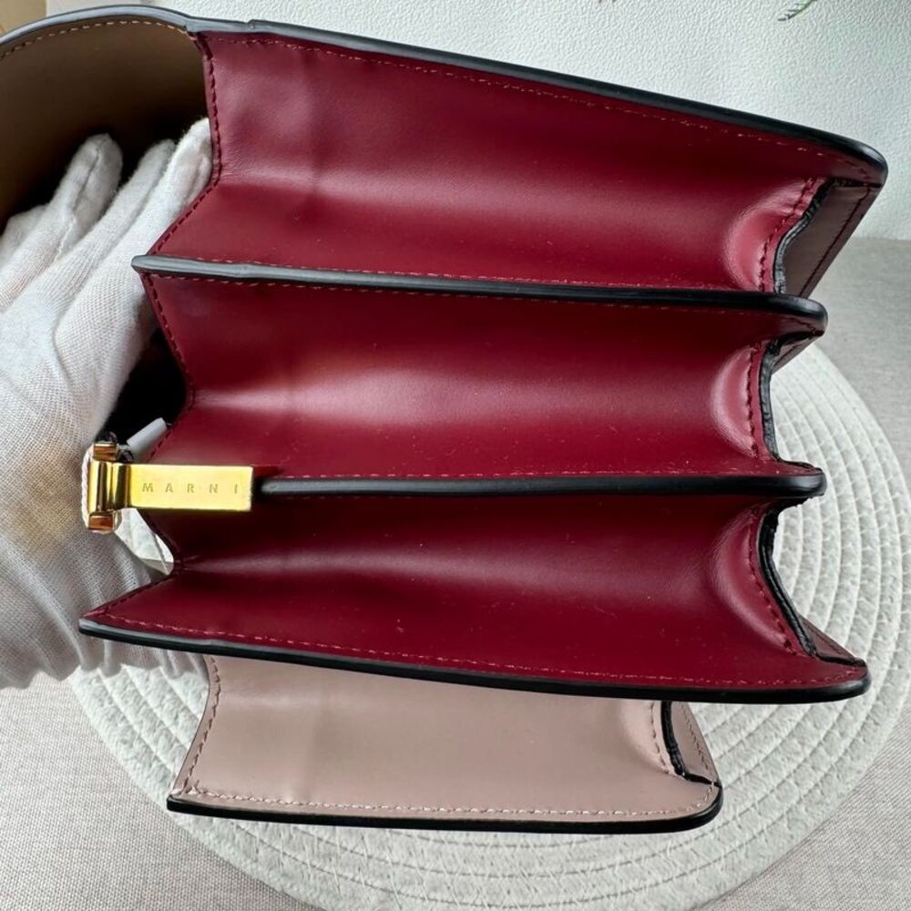 Marni Women Pre-Loved Bag Very Good Condition - Picture 7 of 9